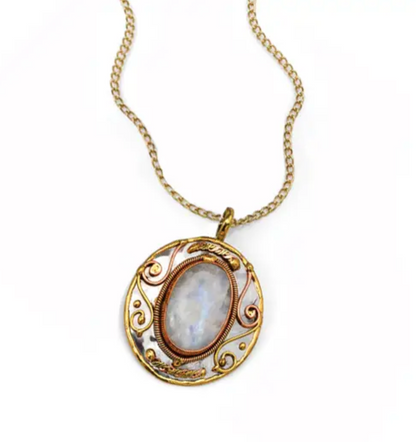 Janya Pendant - Rainbow Moonstone
